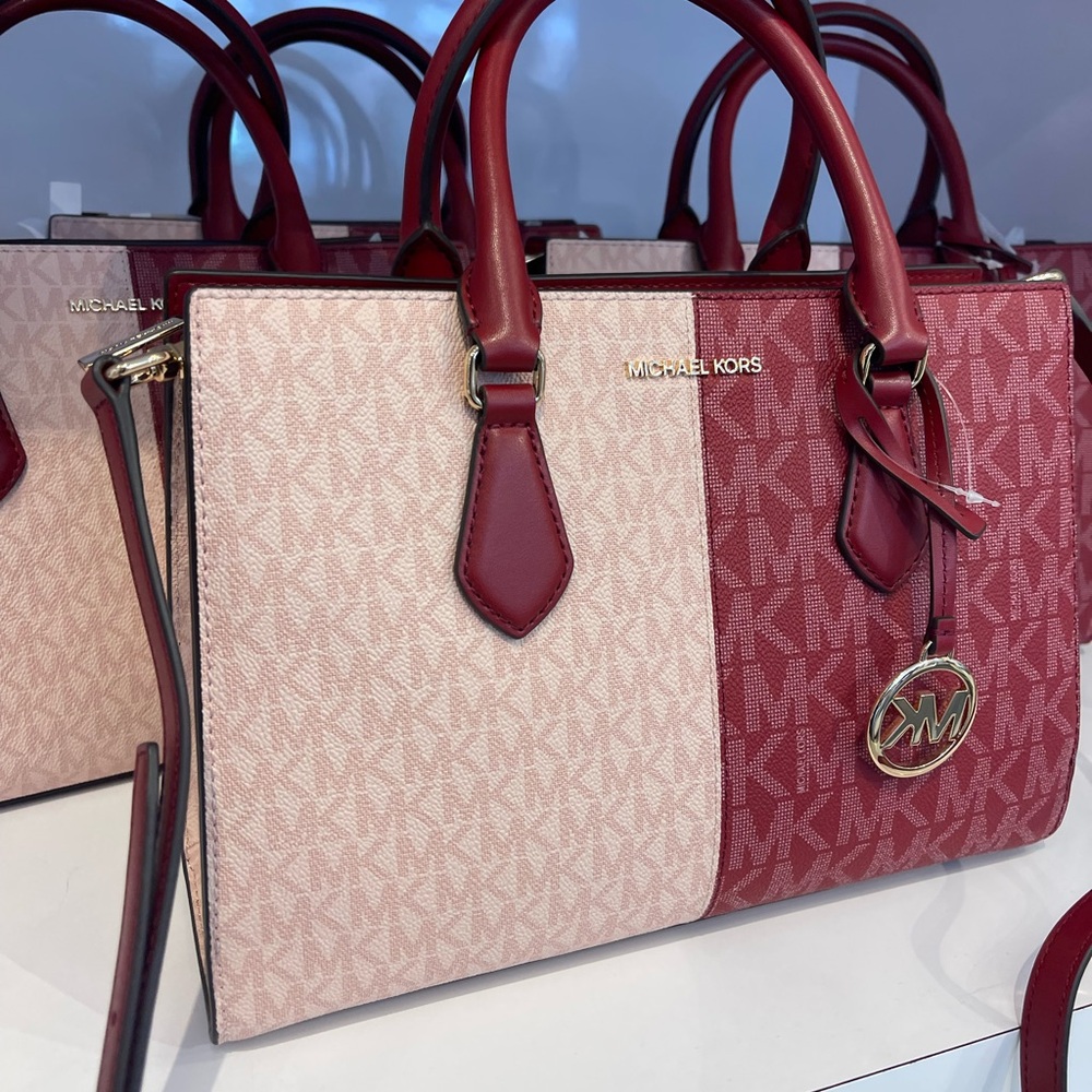 MICHAEL KORS Sheila Medium Two-Tone Metallic Signature Logo Satchel
Cherry Multi - Picture 15 of 16